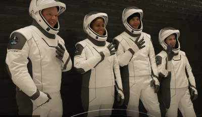 SpaceX: Στο διάστημα οι πρώτοι «αστροτουρίστες» (βίντεο)