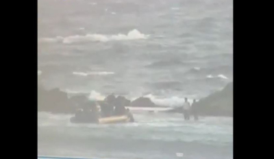 Εύβοια: Νέο βίντεο ντοκουμέντο μετά το ναυάγιο - Η στιγμή που μετανάστες πέφτουν στη θάλασσα