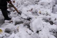 Υμηττός: Διακόπηκε η κυκλοφορία από την πυκνή χιονόπτωση