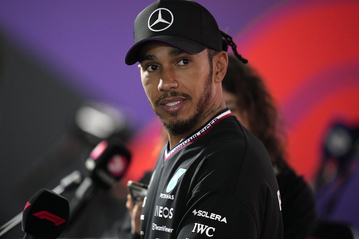 F1: Ο Χάμιλτον υπόσχεται «comeback» με την Mercedes στο Γκραν Πρι Ιαπωνίας