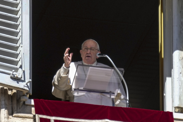 Πάπας Φραγκίσκος: Αναρρώνει από τη γρίπη που αντιμετωπίζει – Η ανακοίνωση του Βατικανού