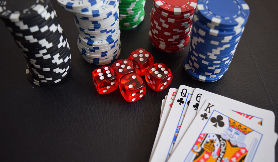 Ιάπωνας ξόδεψε 338.000 ευρώ σε online καζίνο που μπήκαν κατά λάθος στον λογαριασμό του