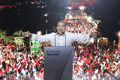 Δημοσκόπηση ανατροπής στο Σύνταγμα - Τσίπρας: «Προοδευτική κυβέρνηση τη Δευτέρα»