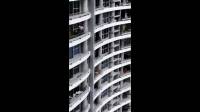 Βίντεο με 27χρονη που πέφτει από τον 27ο όροφο βγάζοντας selfie