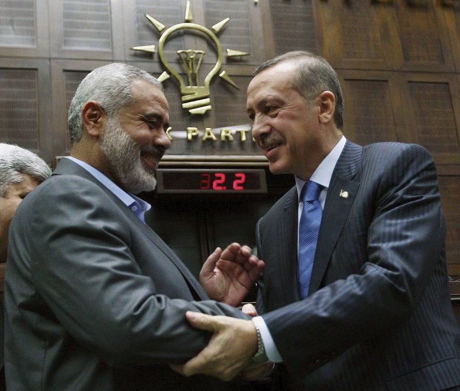 «Πατερούλης» του ισλαμικού κόσμου ο Ερντογάν – Οι υπόγειες σχέσεις με τη Χαμάς
