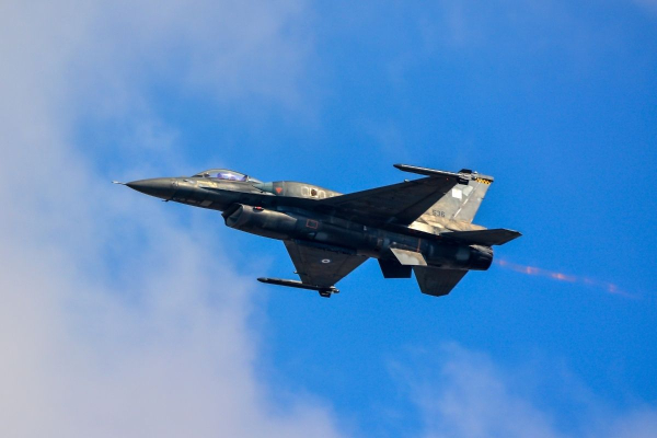 Με το... καλησπέρα νέες τουρκικές παραβάσεις στο Αιγαίο: Δύο F-16 παραβίασαν το FIR Αθηνών