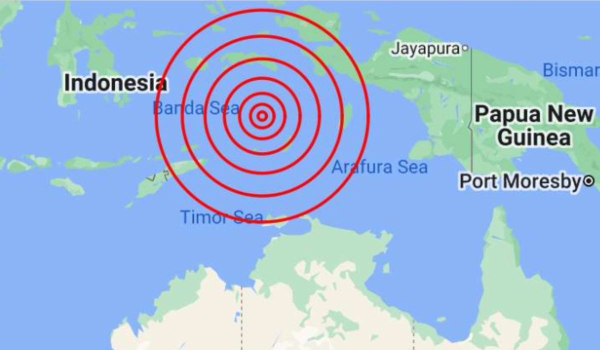 Ισχυρός σεισμός τώρα ανοιχτά της Ινδονησίας