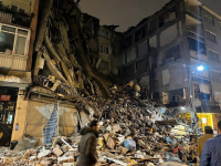 Ισχυρός σεισμός 7,8 ρίχτερ συγκλόνισε την Τουρκία - Επεσαν κτίρια