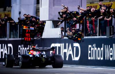 Formula 1: Red Bull και... Χάμιλτον οι «κυρίαρχοι» της σεζόν