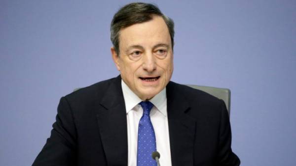 Ντράγκι: Η Ελλάδα μπορεί να συμπεριληφθεί στο πρόγραμμα αγορών ομολόγων της ΕΚΤ