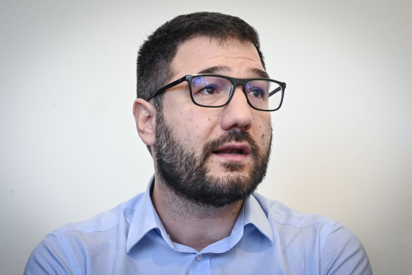 Ηλιόπουλος για Marc: Ζητά παρέμβαση εισαγγελέα - «Να απαντήσει ο Μητσοτάκης πώς πληρώνει τις δημοσκοπήσεις»