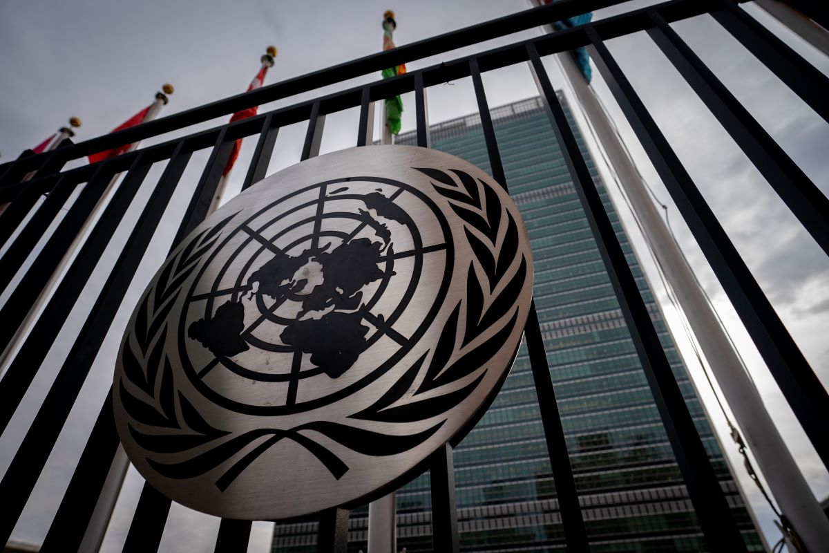 Έκθεση ΟΗΕ: «Χάρτινος πύργος» ο κόσμος με την Covid - Βαθαίνει η φτώχεια, υπονομεύεται η Δημοκρατία