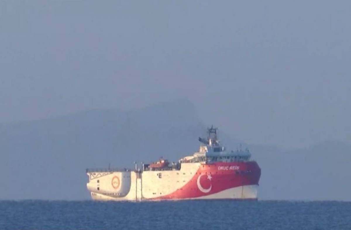 Τουρκική Navtex νότια του Καστελόριζου και απάντηση από την Αθήνα - Εμπρηστικές δηλώσεις Ακάρ