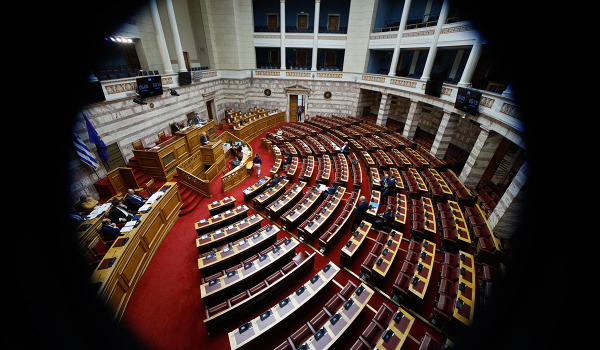 Βουλή: Αίτημα ονομαστικής ψηφοφορίας στο ν/σ για την ΕΥΠ από ΣΥΡΙΖΑ, ΠΑΣΟΚ και ΚΚΕ
