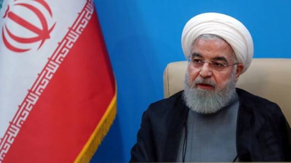 Ροχανί: Η Τεχεράνη δεν θα συνομιλήσει ποτέ «υπό πίεση» με την Ουάσινγκτον