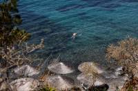 Αποσύρθηκαν από 17 ελληνικές παραλίες οι «Γαλάζιες Σημαίες»