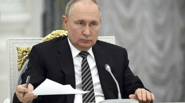 Κρεμλίνο: Διαψεύδει επισήμως ότι ο Ρώσος πρόεδρος έχει σωσίες