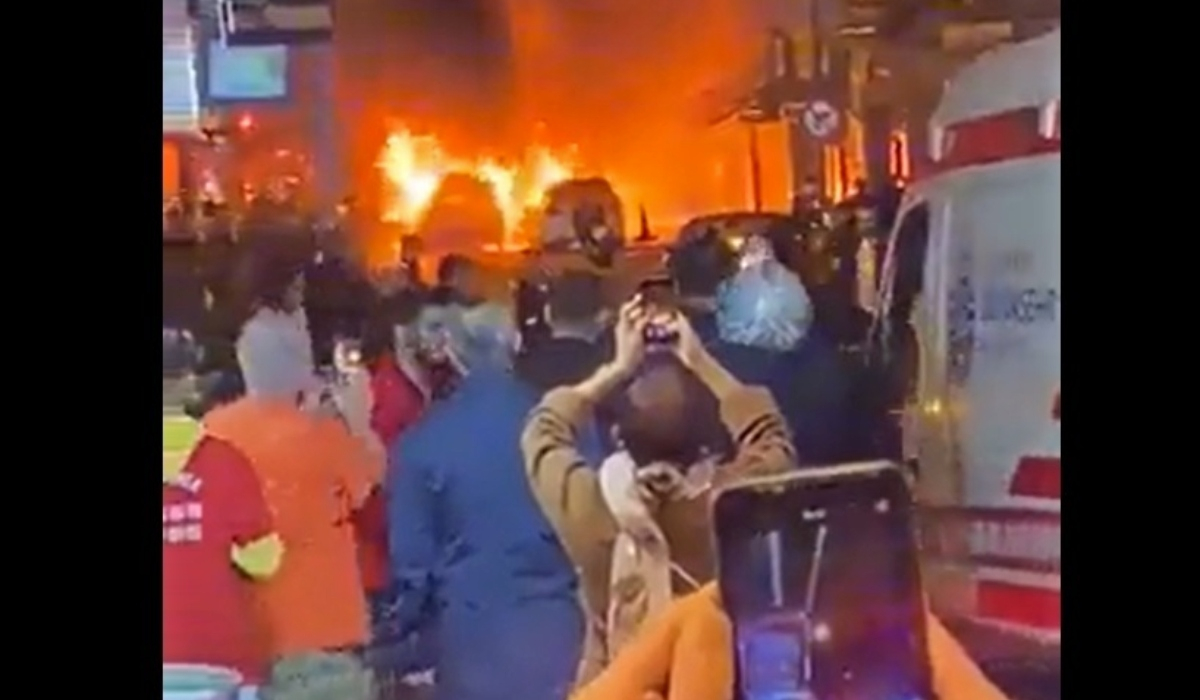 Κωνσταντινούπολη: Αναφορές για εκρήξεις σε αυτοκίνητα (Βίντεο)