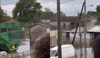 Κοσκινάς Καρδίτσας: Άνθρωποι εγκλωβισμένοι κλαίνε - Τι ζούμε Θεέ μου (Σπαρακτικό βίντεο)