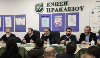 Ανδρουλάκης: Η κυβέρνηση περιορίζεται σε μέτρα που μόνο στόχο έχουν να γυρίσουν τα τρακτέρ πίσω