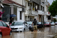 Βόλος: Κατάσχεσαν τους τραπεζικούς λογαριασμούς πλημμυροπαθούς