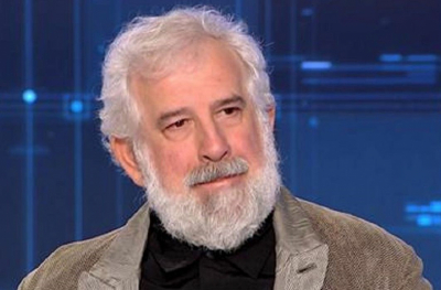 Δημητρακόπουλος στο iEidiseis: «Ο Πέτρος Φιλιππίδης δεν μπορεί ούτε να περπατήσει»