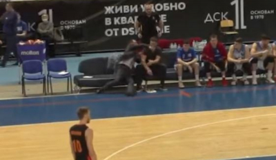 Ρωσία: Βοηθός έριξε μπουνιά στον προπονητή την ώρα του αγώνα (Βίντεο)