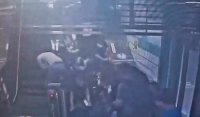 Χαμός σε σταθμό μετρό στη Νότια Κορέα: Κυλιόμενη σκάλα άλλαξε φορά και τραυματίστηκαν 14 άτομα
