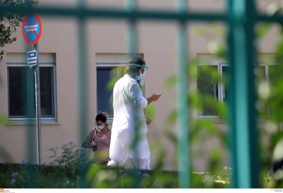 Κορονοϊός: Πόσοι είναι οι νοσηλευόμενοι στα νοσοκομεία