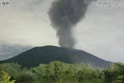 Ιαπωνία: «Ξύπνησε» ηφαίστειο 140 χιλιόμετρα από το Τόκιο