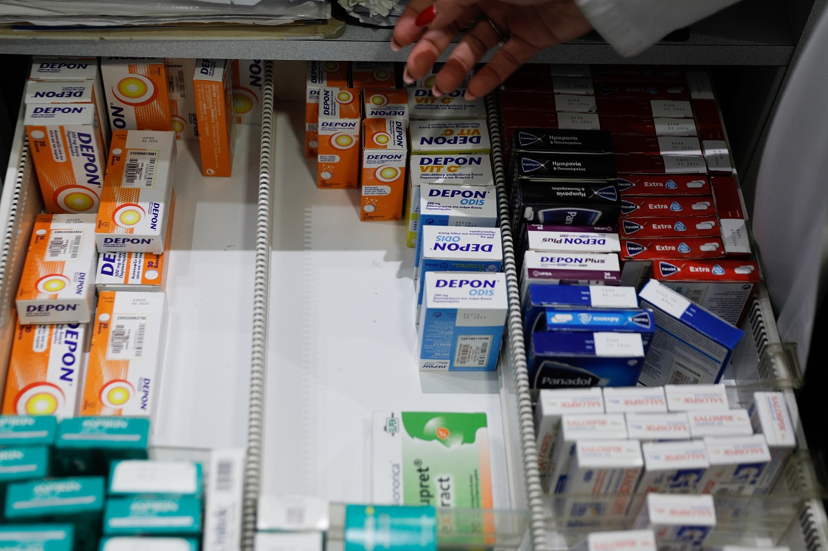 Δεν υπάρχει «φάρμακο» για τις ελλείψεις στα φάρμακα - «Θύελλα» από ΣΥΡΙΖΑ και ΠΑΣΟΚ
