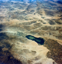 «Καμπανάκι» για το περιβάλλον: Οι μισές από τις μεγαλύτερες λίμνες του κόσμου χάνουν το νερό τους