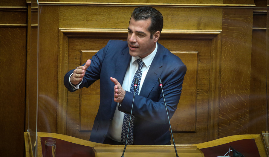 Πλεύρης: Η τροπολογία του ΣΥΡΙΖΑ για τη ρήτρα αναπροσαρμογής είναι η απόλυτη κοροϊδία