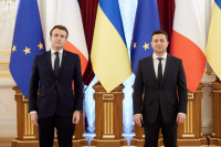 Μετά από 24 χρόνια Γάλλος Πρόεδρος επισκέφθηκε την Ουκρανία