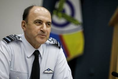 ΚΥΣΕΑ: Παραμένουν στις θέσεις τους oι αρχηγοί Αεροπορίας και Αστυνομίας