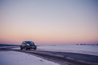 Το κρύο μειώνει την αυτονομία των ηλεκτρικών αυτοκινήτων – Τι έδειξε νέα έρευνα