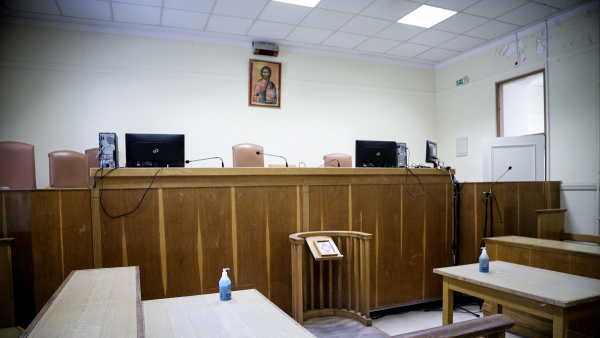Αγρίνιο: Προφυλακίστηκε ο ιερέας που κατηγορείται για βιασμό ανηλίκων