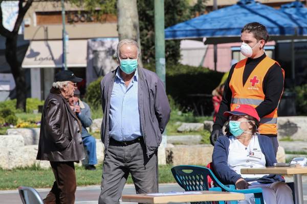 Κορονοϊός: «Καμπανάκι» γιατρών για απερίσκεπτη συμπεριφορά πολιτών στη Χαλκιδική