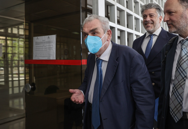 Υπόθεση Novartis: Ο Παπαγγελόπουλος κατηγορεί την ανακρίτρια για μεροληπτική συμπεριφορά