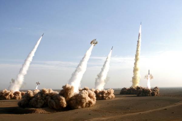 Βόρεια Κορέα: Νέα εκτόξευση βαλλιστικών πυραύλων