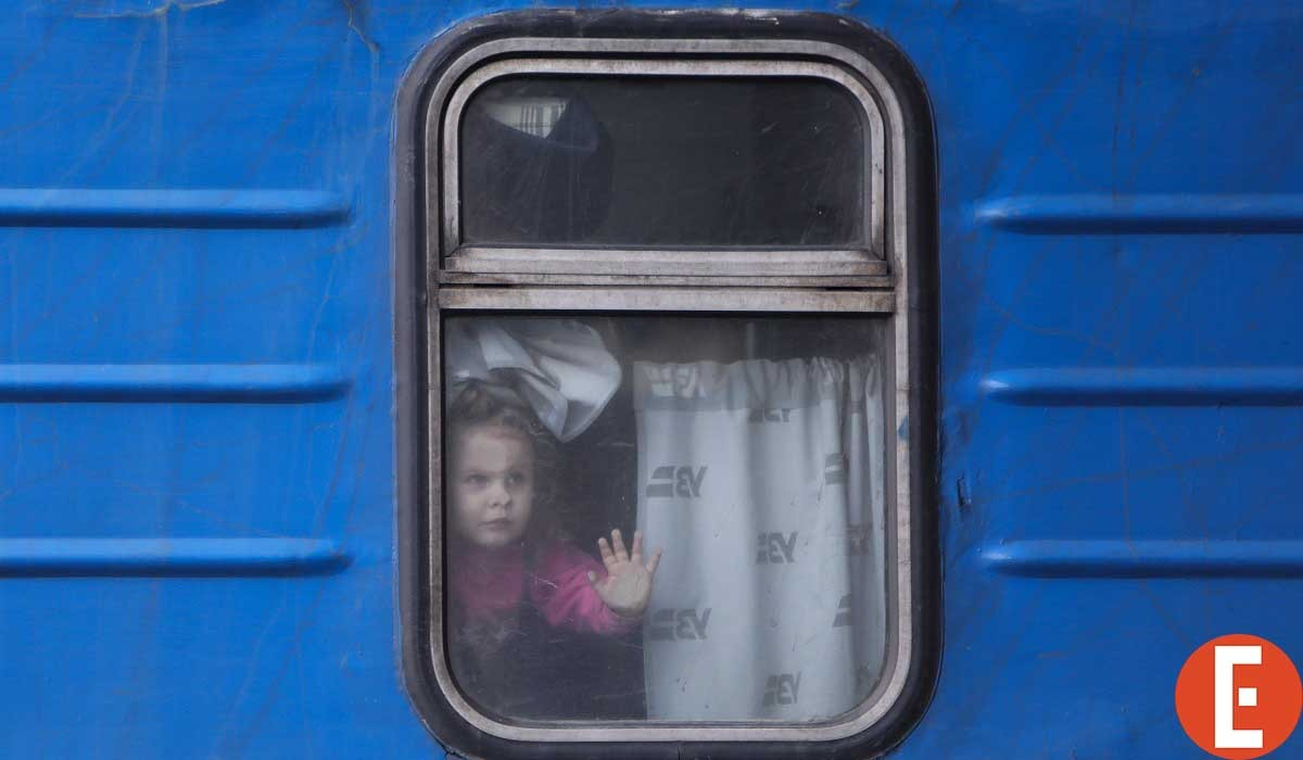 Μεγαλώνει το δράμα των προσφύγων στην Ουκρανία - Οι συγκλονιστικές εικόνες του iEidiseis από το Λβιβ