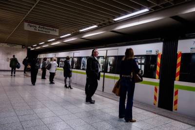 Κορονοϊός - Μετρό: Τέλος στα μεταμεσονύκτια δρομολόγια