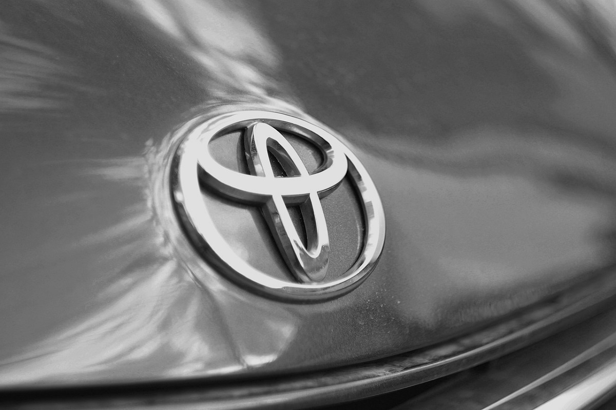 Toyota: Έκτακτη ανακοίνωση για άμεση επισκευή σε 50.00 οχήματα (Δείτε τα μοντέλα)