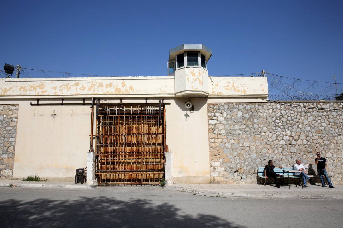 Δολοφονία στις Φυλακές Κορυδαλλού: «Μου είπε να του βάλω παντόφλες και τον σκότωσα»