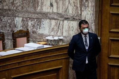 Μάσκα και στη Βουλή: Πότε είναι υποχρεωτική