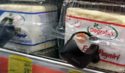Τα σούπερ μάρκετ στην Τουρκία βάζουν... αντικλεπτικά σε γάλα και τυρί