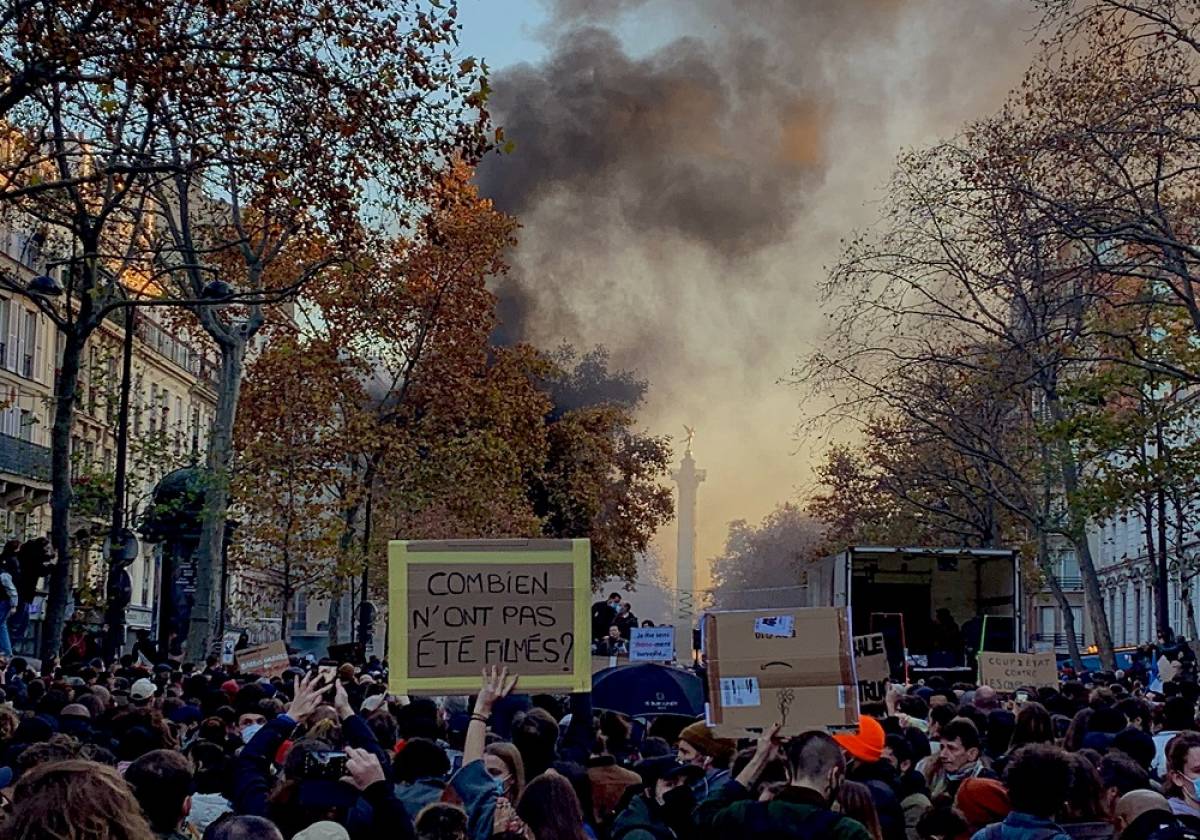 Γαλλία: Διαδηλώσεις στο Παρίσι κατά της αστυνομικής βίας