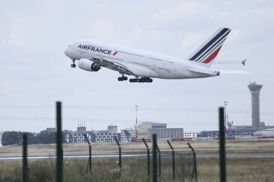 Air France: Έτοιμη να καταργήσει 7.580 θέσεις εργασίας