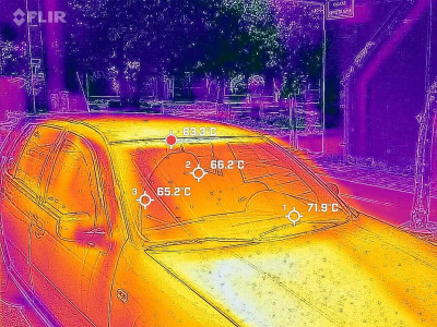 Καύσωνας Κλέων: Απίστευτες θερμοκρασίες σε αυτοκίνητο - Έφτασε στους 84 βαθμούς η οροφή
