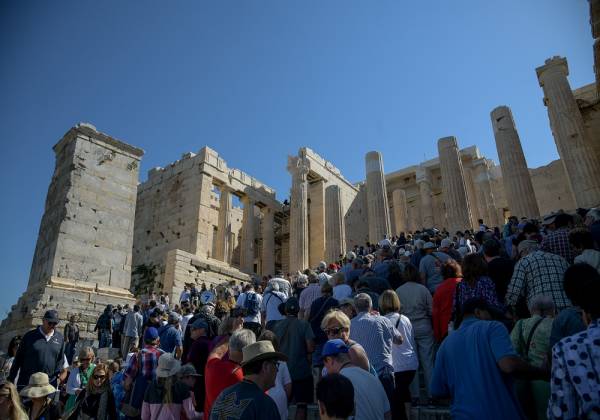 Τουρισμός: Ελλάδα ο τέλειος προορισμός για διακοπές μετά την καραντίνα-Ανήσυχοι οι επιχειρηματίες στον κλάδο